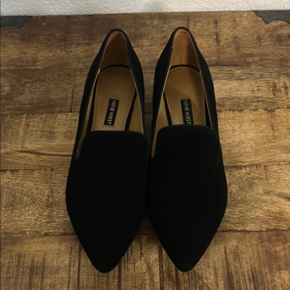 Nine West Black Pointed-Toe Flats Elegant Suede Loafers